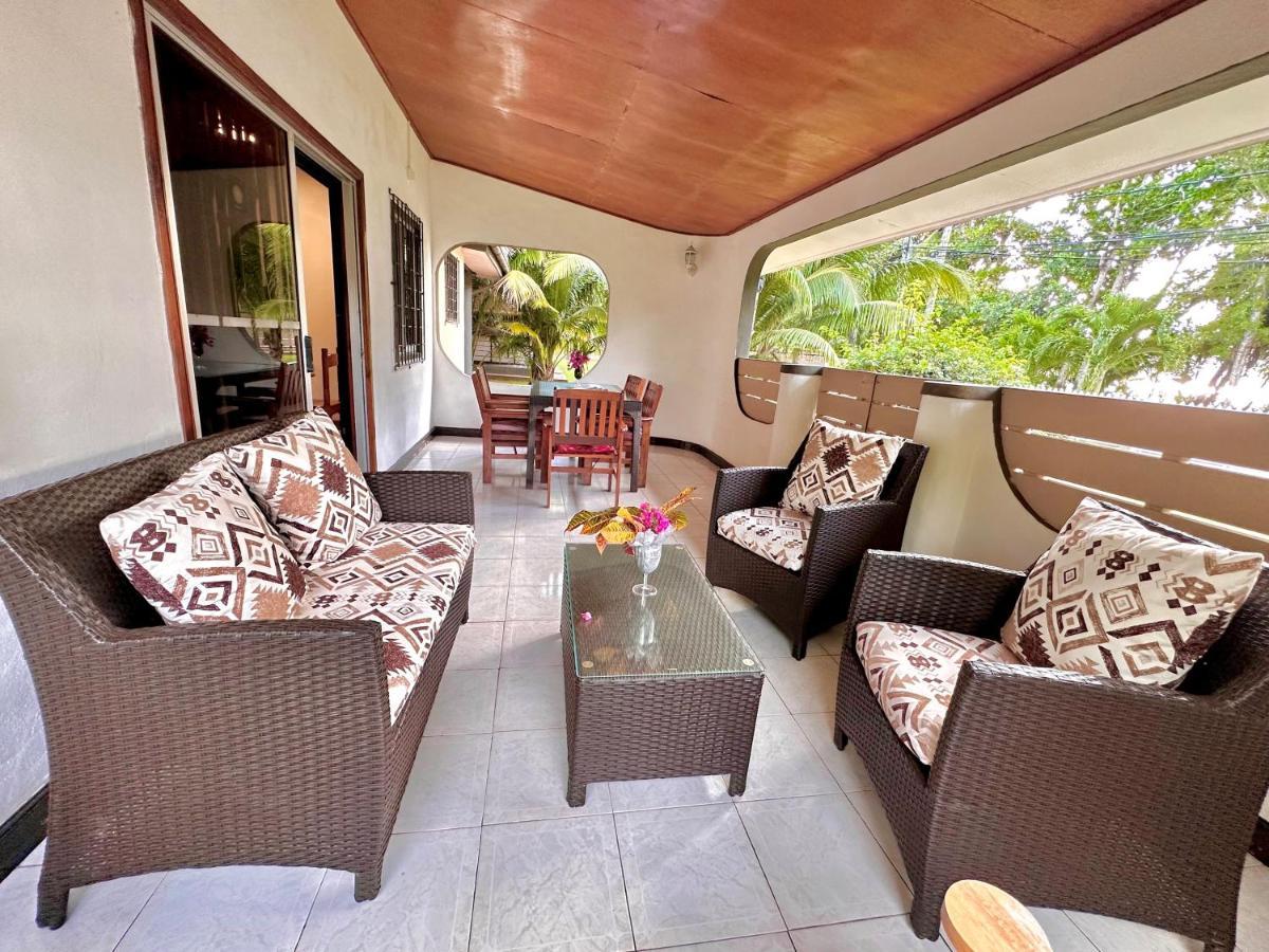 88 Days Self Catering Holidays&Accomodation Baie Lazare  Exterior foto