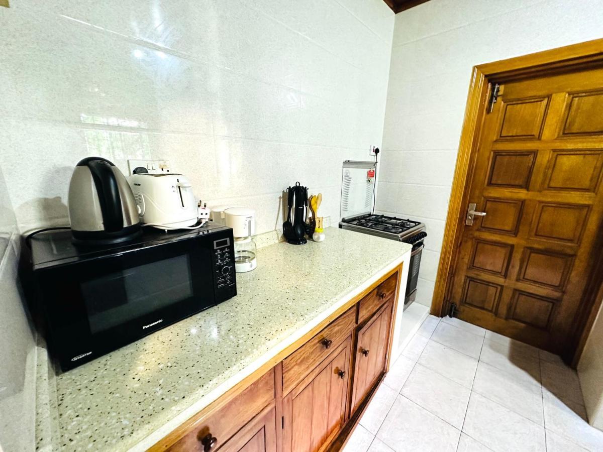 88 Days Self Catering Holidays&Accomodation Baie Lazare  Exterior foto